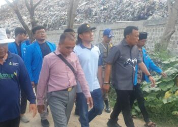 Warga Mrican Ponorogo Buka Blokade Jalan ke TPA, Usai Penandatanganan Perjanjian dengan Bupati