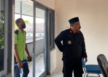 Wujudkan Wilayah Bebas Korupsi, Karutan Ponorogo Pantau Langsung Progres Perbaikan Sarpras Kantor