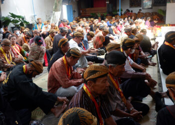 Kraton Surakarta Bagikan THR dan Zakat Fitrah kepada Ratusan Abdi Dalem