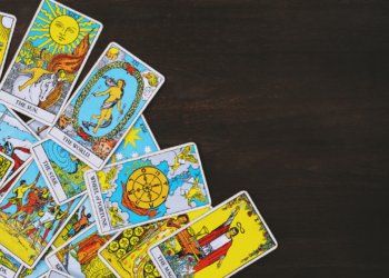 5 Zodiak yang Diprediksi Bakal Meraih Kesuksesan Gemilang di 6 Bulan Terakhir 2023, Berdasarkan Ramalan Tarot