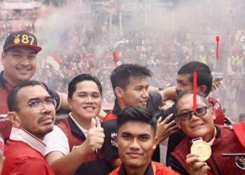 Pawai Kirab Sukses Indonesia di SEA Games 2023