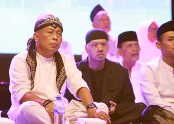Gus Miftah Menyampaikan Orasi Kebangsaan sebagai Penutup Haul ke-276 Kiai Ageng Muhammad Besari