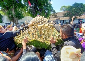Grebeg Besar Kraton Surakarta: Menggali Makna Syukur dalam Perayaan Idul Adha