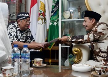 Raja PB XIIII Kunjungi Habib Luthfi, Ada Agenda Apa?