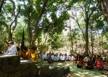 Pungkasi Rangkaian Kegiatan Tradisi Kiblat Sekawan, Kraton Surakarta Gelar Ritual di Alas Krendowahono