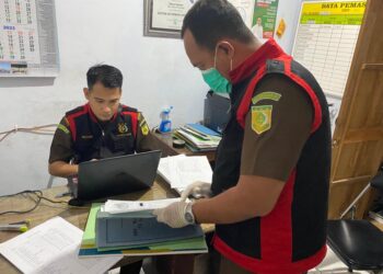 Tim Penyidik Kejaksaan Negeri Selidiki Pungutan Liar di Desa Sawoo