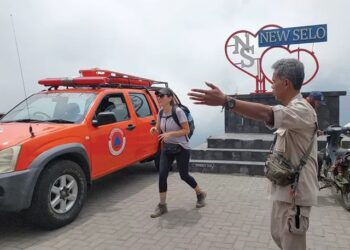 Foto: Evakuasi Seorang warga negara asing (WNA)