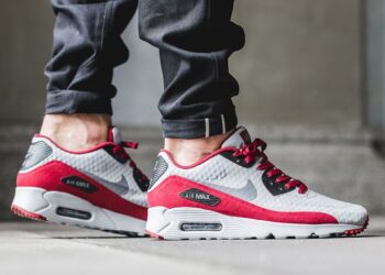 Inovasi Teknologi dalam Sneakers dari Nike Air hingga Adidas Boost