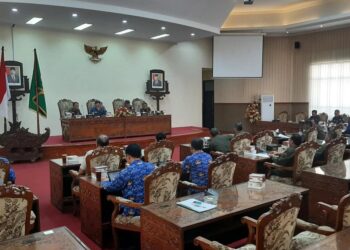 Pembelian BBM Cukup Rumit, Petani Sukoharjo Mengadu ke DPRD