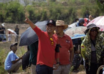 Riyanto Banteng Mataram Kunjungi Paralayang Liga Jatim Seri 3 2023 di Ponorogo