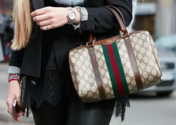 Terungkap! Alasan Dibalik Harga Mahal Brand Gucci