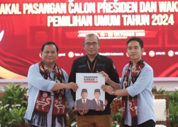 Prabowo-Gibran Daftarkan Diri Sebagai Capres-Cawapres di Hari Terakhir Pendaftaran ke KPU RI