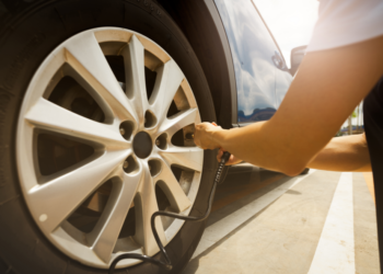 Tips Perawatan Ban Mobil agar Tidak Cepat Botak