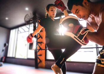 5 Alasan Mengapa Wanita Harus Berlatih Bela Diri