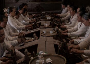 Sinopsis Gadis Kretek: Rahasia di Balik Kretek Legendaris
