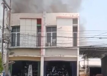 Toko Bahan Bangunan di Ponorogo Terbakar, Diduga Akibat Konsleting Listrik