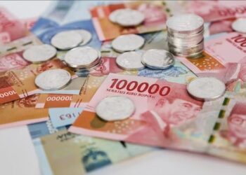 UMP Jatim 2024 Naik 6,13 Persen, Khofifah: Sesuai Regulasi Pusat