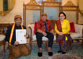 Kapolres Tuban AKBP Suryono Terima Gelar Kebangsawanan Kraton Surakarta, Diserahkan Langsung oleh PB XIII