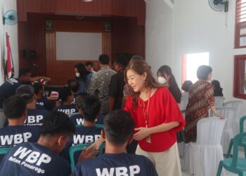 Paroki Santa Maria Berbagi Kasih Natal kepada WBP Rutan Ponorogo
