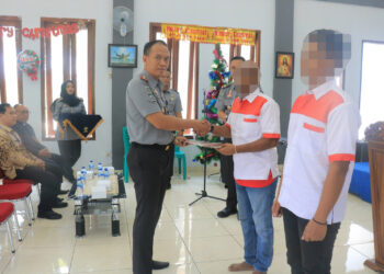 Warga Binaan Lapas Pemuda Madiun Terima Remisi Hari Raya Natal