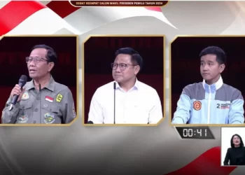 Ketiga Calon Wakil Presiden (Cawapres) yaitu Muhaimin Iskandar, Gibran Rakabuming Raka, dan Mahfud Md saat debat cawapres Pilpres 2024 yang digelar di JCC Senayan, Jakarta