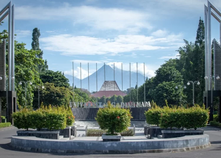 “UGM Urutan Teratas Tujuan Utama Program Double Degree LPDP 2024”