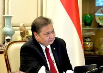 Tanggapi Sindiran Mahfud MD, Airlangga Hartarto: “Musti Jelas Siapanya!”