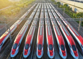 Benarkah Jaringan Kereta Cepat Indonesia Akan Diperpanjang Menuju Jogja Surabaya? Ini Faktanya!