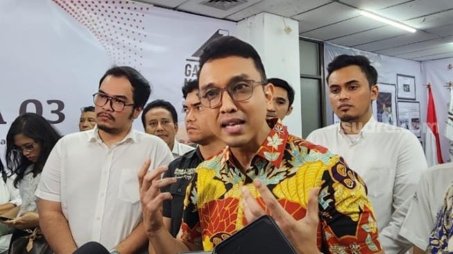 Juru Bicara TPN Ganjar-Mahfud Aiman Witjaksono Diperiksa Polisi Terkait Kritik Terhadap Netralitas Polisi Dalam Pemilu 2024