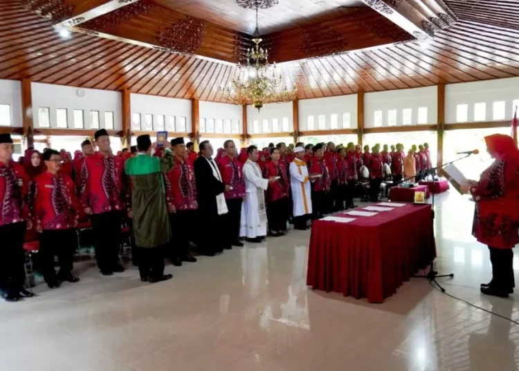 Bupati Sragen Memutasi 192 Pejabat Pada Hari Pertama Kerja Tahun 2024