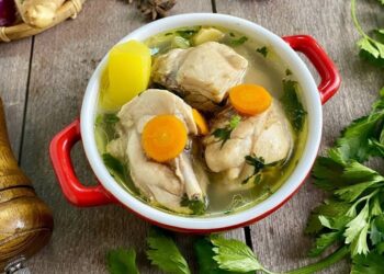 Manfaat Sup Ayam Bagi Penderita Flu