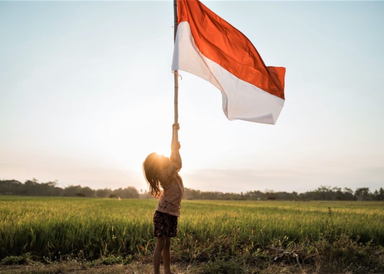 Kisah Sang Dwiwarna: Bendera Indonesia dan Perjalanan Sejarahnya