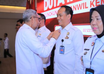 Pejabat Tinggi Kemenkumham Jatim dan Kepala Lapas Pemuda Madiun Resmi Menjadi Duta Integritas