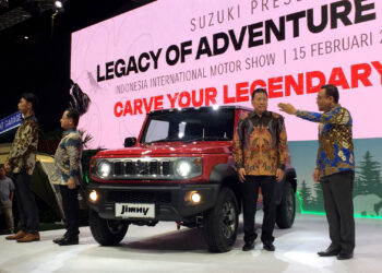 Suzuki Jimny 5 Pintu Meluncur di IIMS 2024