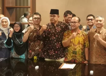 Muncul Petisi Tandingan yang Dukung Jokowi, Belasan Akademisi dan Alumni PTN PTS : Demokrasi di Indonesia itu Sehat