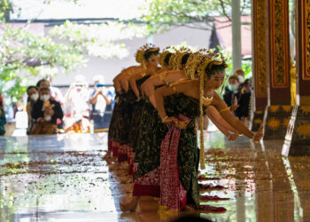 Tari Bedhaya Ketawang pada Tingalan Dalem Jumenengan