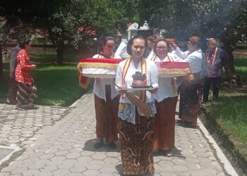 Kraton Surakarta Hadiningrat Lanjutkan Sadranan ke Makam Amangkurat Agung, Tegal