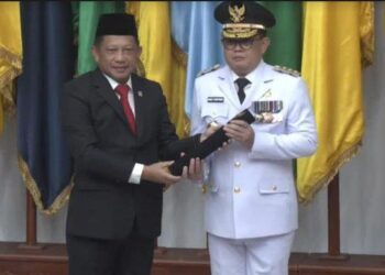 Mendagri Resmi Lantik Adhy Karyono sebagai Pj Gubernur Jawa Timur