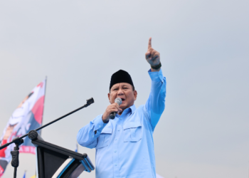 Prabowo Pasang Badan untuk Jokowi yang Dituduh Tak Mampu Bekerja