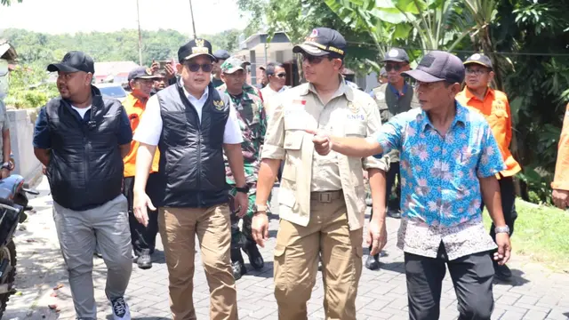 Pj Gubernur Jatim Pastikan Logistik Korban Gempa Bawean Terpenuhi