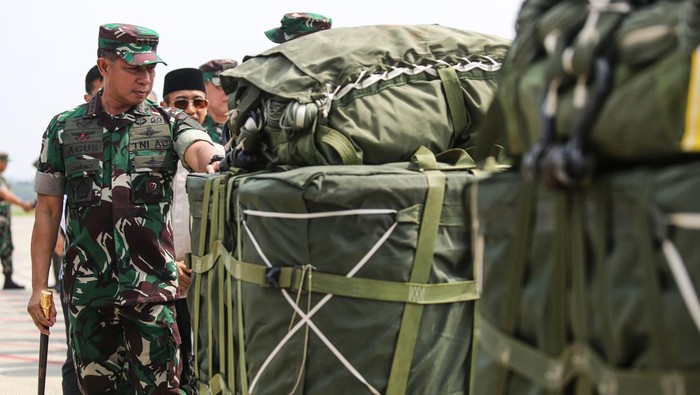 TNI Kirim Bantuan Payung Udara ke Yordania untuk Airdrop ke Palestina