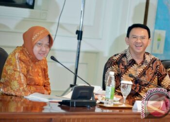 Tri Rismaharini Takut Maju sebagai Calon Gubernur Jakarta: “Keputusan Ada di Tangan Tuhan dan Rakyat”