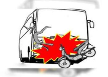 Pemotor Tewas Gegara Sopir Bus Tak Hati Hati