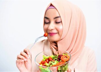 Tips Diet Sukses Saat Ramadhan: Hindari 5 Jenis Makanan Ini