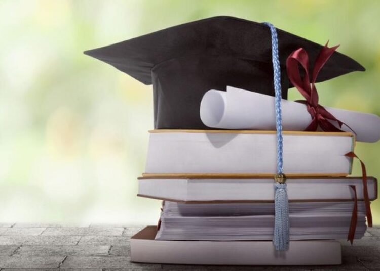 “Kemendikbud Ristek Buka Pendaftaran Beasiswa untuk Pelaku Budaya: Gelar dan Non-Gelar”