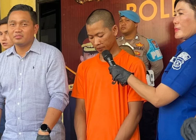 Anak Lagi Pergi Cari Kerja, Lelaki di Mojokerto Perkosa Menantunya Sampai Puas