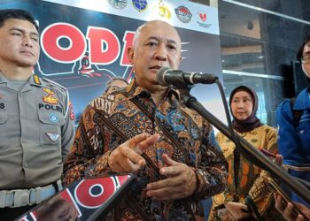 Menteri Koperasi dan UKM Ijinkan Warung Madura Buka 24 Jam