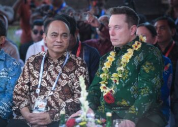 Menkominfo Berharap Starlink Buka Kantor Pusat Operasi di Indonesia