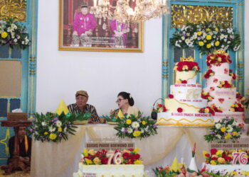 Sederhana dan Khidmat, Raja Karaton Surakarta Gelar Peringatan Hari Ulang Tahun ke 76