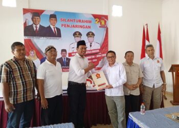 Arief Rahman Serahkan Formulir Bacabup ke Gerindra Magetan